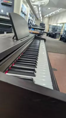 Yamaha YDP-113 2